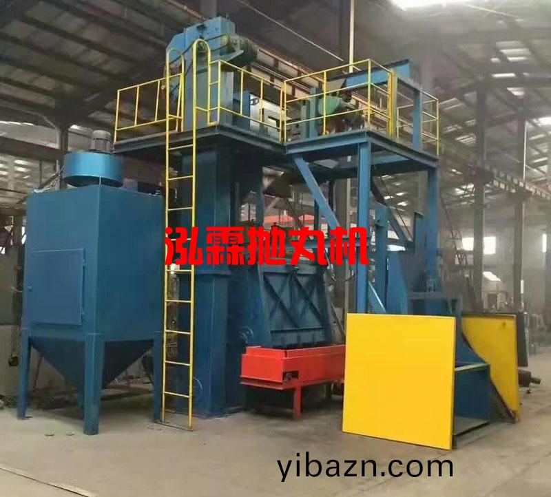 Q3210自動(dong)上下(xia)料履(lv)帶式抛丸(wan)機
